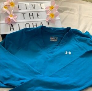 Under Armour Heat Gear Blue Long Sleeve V-Neck Top size Small